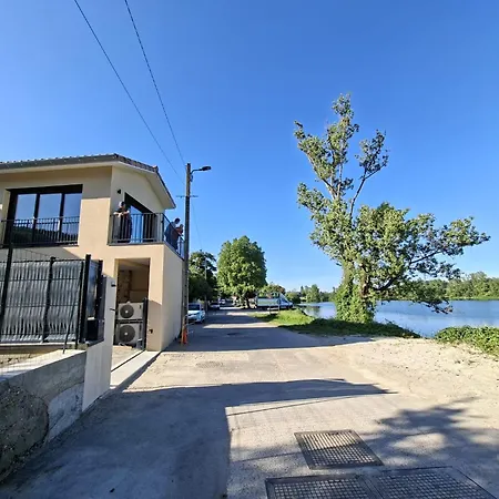 Maison Du Bord Du Rhone Saint-Pierre-de-Boeuf